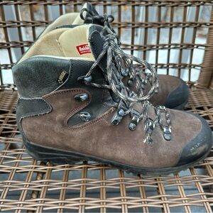 Mammut Raichle Mens U.S. Siz 10 Brecon II GTX Gore-Tex Mountain Hiking Shoes